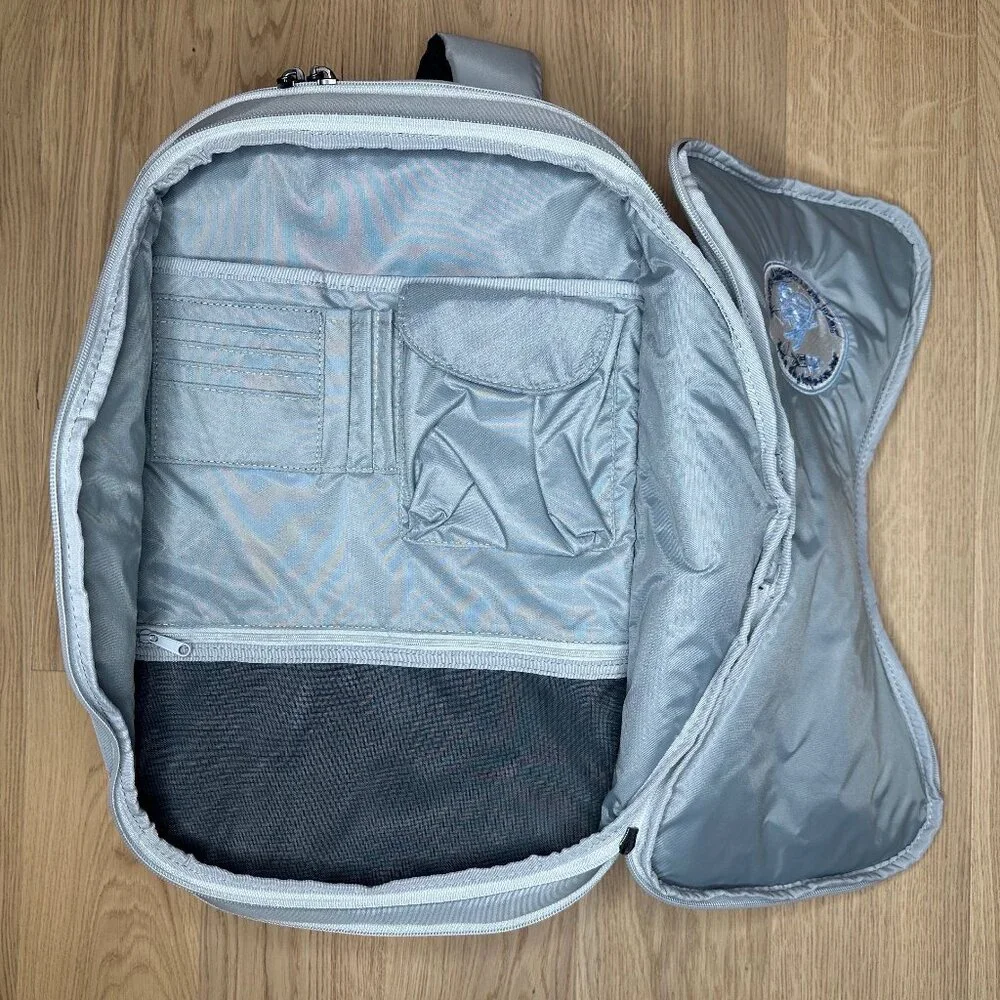 NWT Stitch Golf The Day Traveler Backpack LtGray